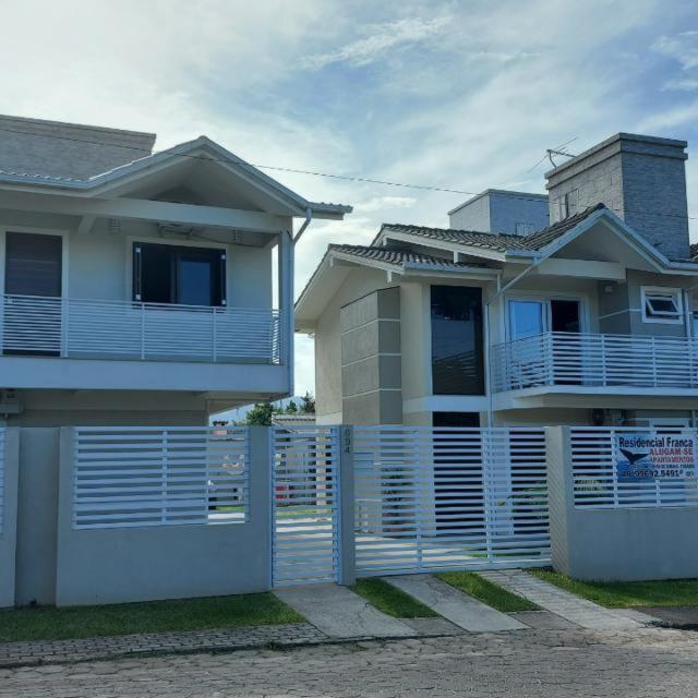 Residencial Franca Garopaba Leilighet Eksteriør bilde