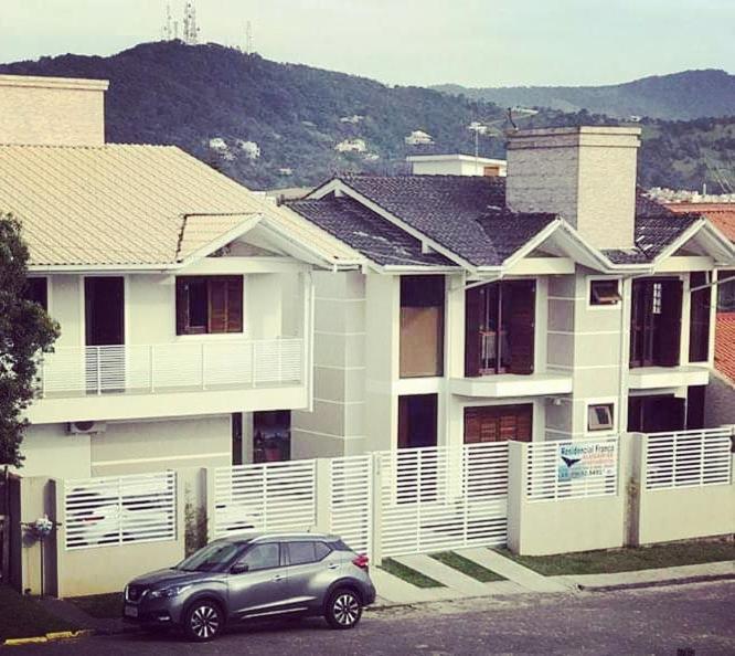 Residencial Franca Garopaba Leilighet Eksteriør bilde
